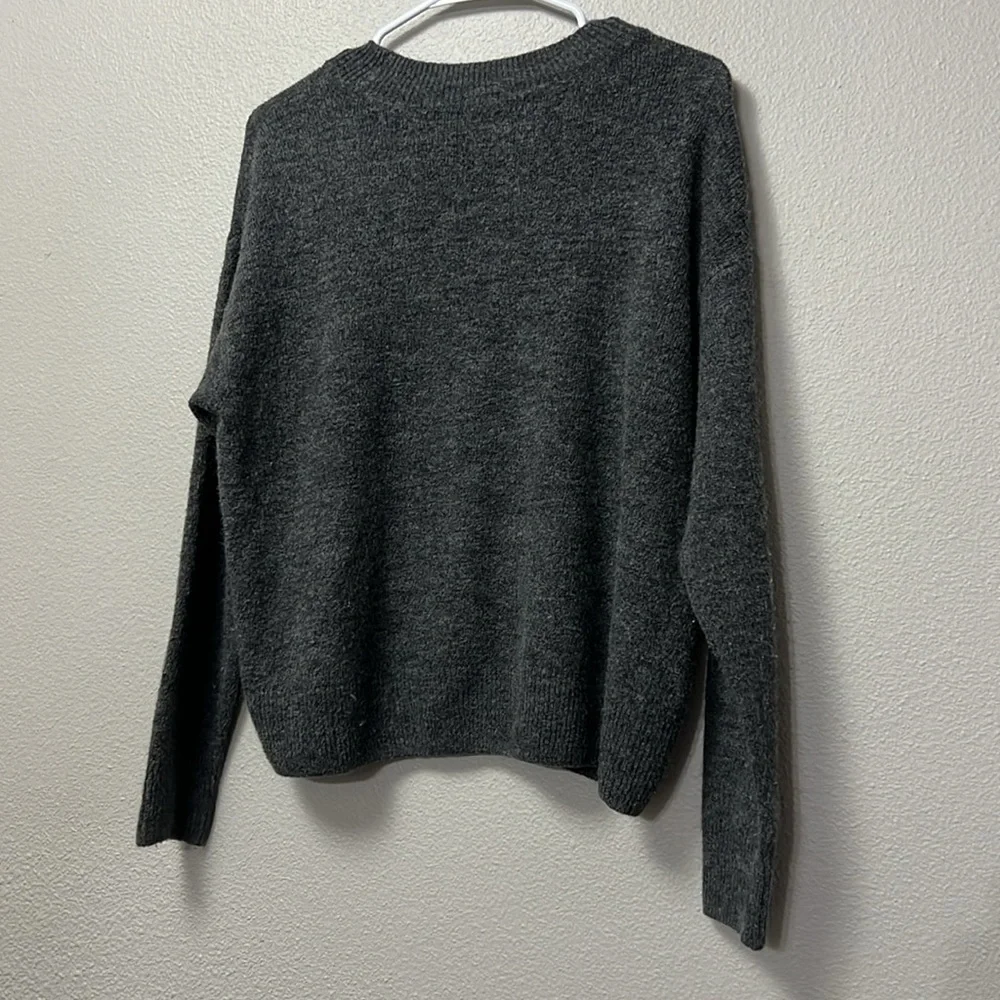 H&M Fine-Knit Sweater - Picture 8 of 11